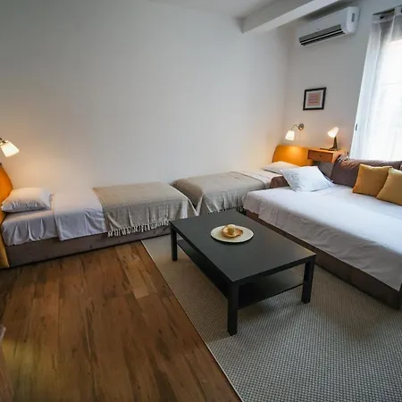 Aparthotel Prenociste Sole